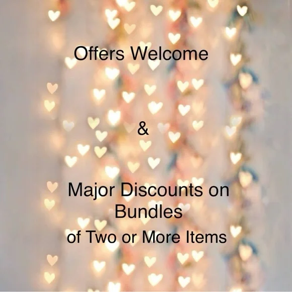 Mango Kling Metallic V Neck Jumper in Gold Lightweight Top Womens Large Shimmer - Picture 10 of 10